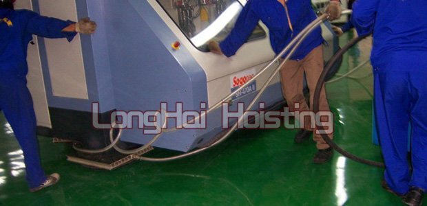 精(jing)密大理石鑽(zuan)孔(kong)機(ji)搬運(yun)現場(chang)實(shi)拍(pai)2